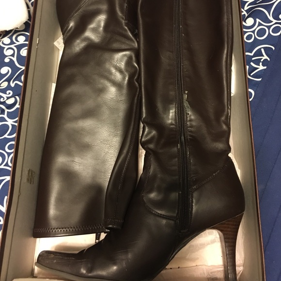 Dress boots - Picture 1 of 5
